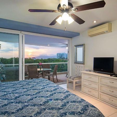 Breathtaking Villa Magna Beachfront Condo, 3 Bedrooms Sleeps 6 Nuevo Vallarta Bagian luar foto
