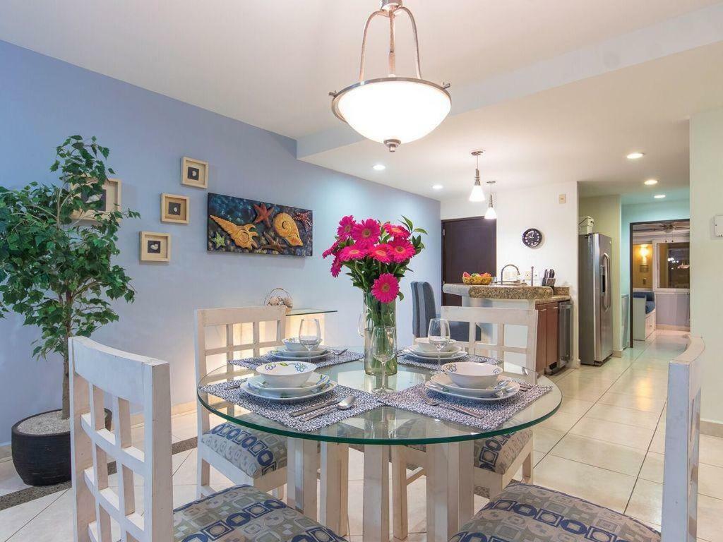 Breathtaking Villa Magna Beachfront Condo, 3 Bedrooms Sleeps 6 Nuevo Vallarta Bagian luar foto